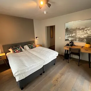 hendrickx.valkenburgaandegeul-hotels.com/