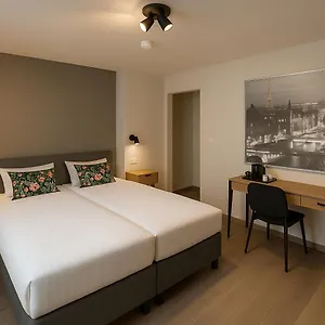 hendrickx.valkenburgaandegeul-hotels.com/